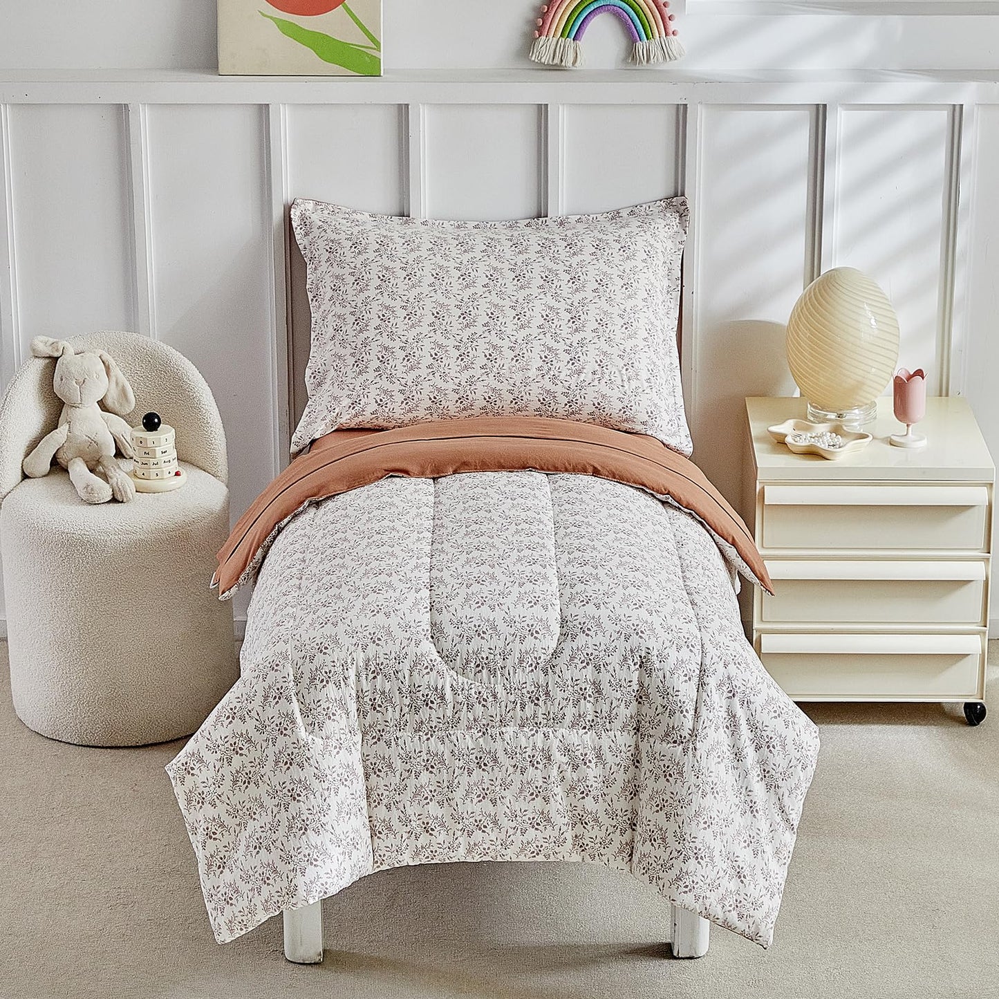 DuShow Toddler Bedding Set for Girls and Boys,4 Piece Bed-in-a-Bag Toddler Comforter Sets,Tan Leaf Crib Bedding Sheets Set,Include Quilt Comforter,Flat Sheet,Fitted Sheet,Pillowcase