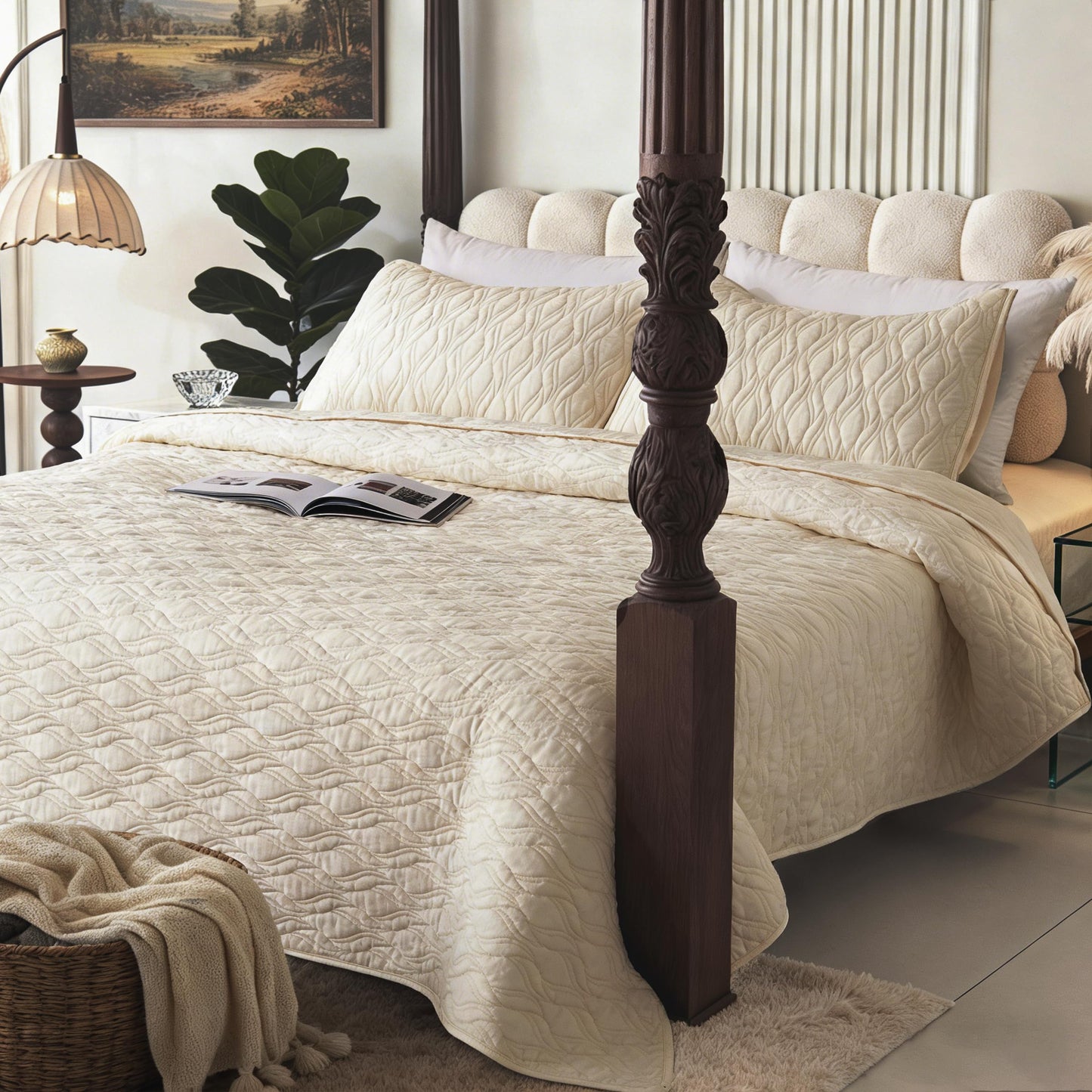 LR Rocaloca Velvet Quilt Set Oversized King Size 120x120 Bedspread with 2 Pillow Shams Ultra Soft Polyester Bedding All Season Decor for Bedroom Guest Room Hotel Retro Pastoral Home Decor, Beige
