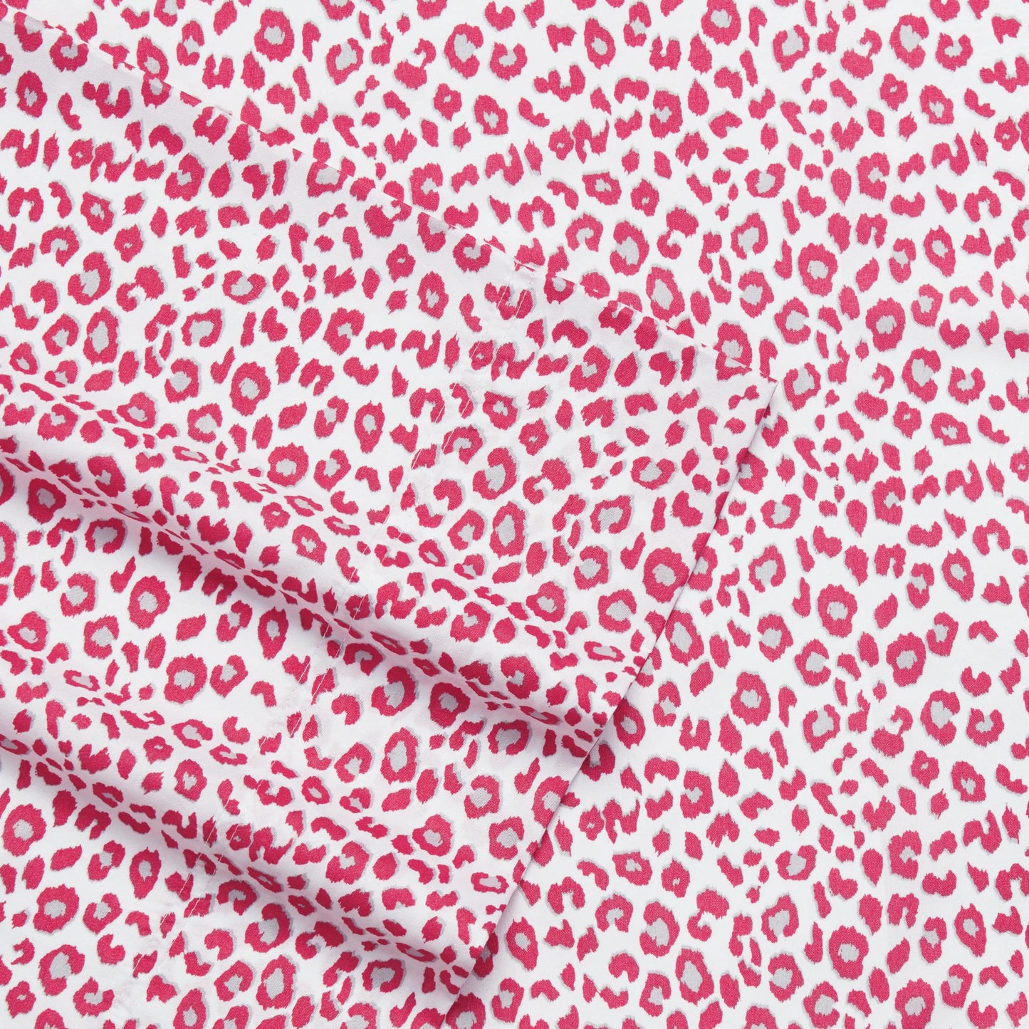 Betsey Johnson - Queen Bed Sheets, Soft & Lightweight Bedding, Fade & Wrinkle Resistant (Leopard, Queen)