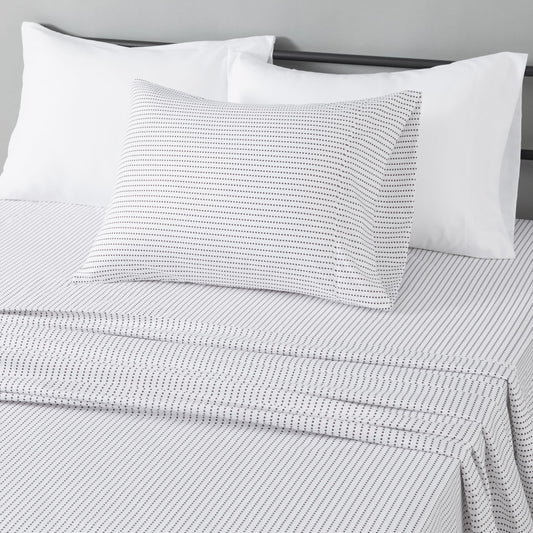 Amazon Basics Lightweight Super Soft Easy Care Wrinkle Free Microfiber 3-Piece Bed Sheet Set with 14-Inch Deep Pockets, Twin, Plum, Solid
