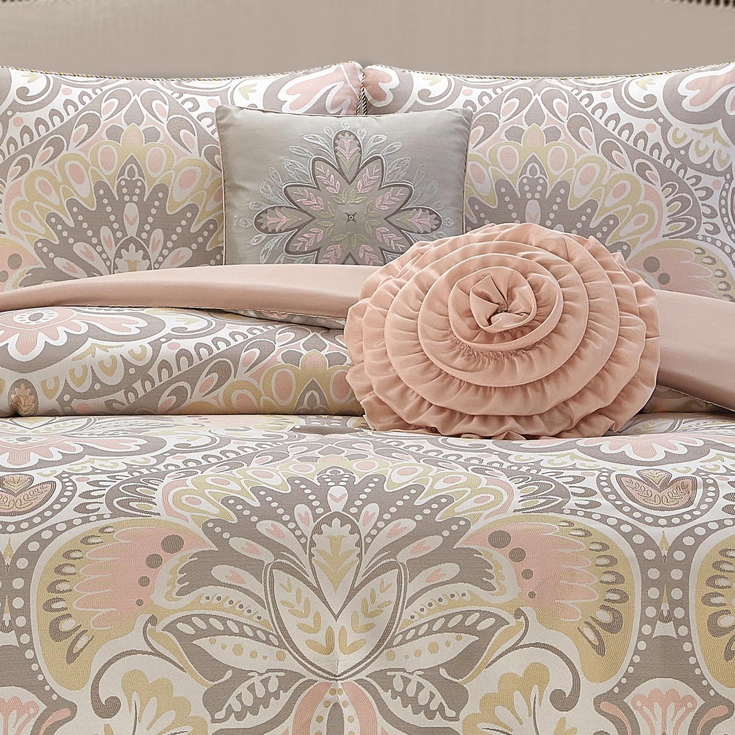 LANCO MODERN LIFESTYLE Blush 6 Piece Comforter Set, King, Elegant Floral Jacquard, Ultra Soft Bed Set for All Seasons, Bed in a Bag, Include Comforter, Bed Skirt, Pillow Shams & Decor Pillows