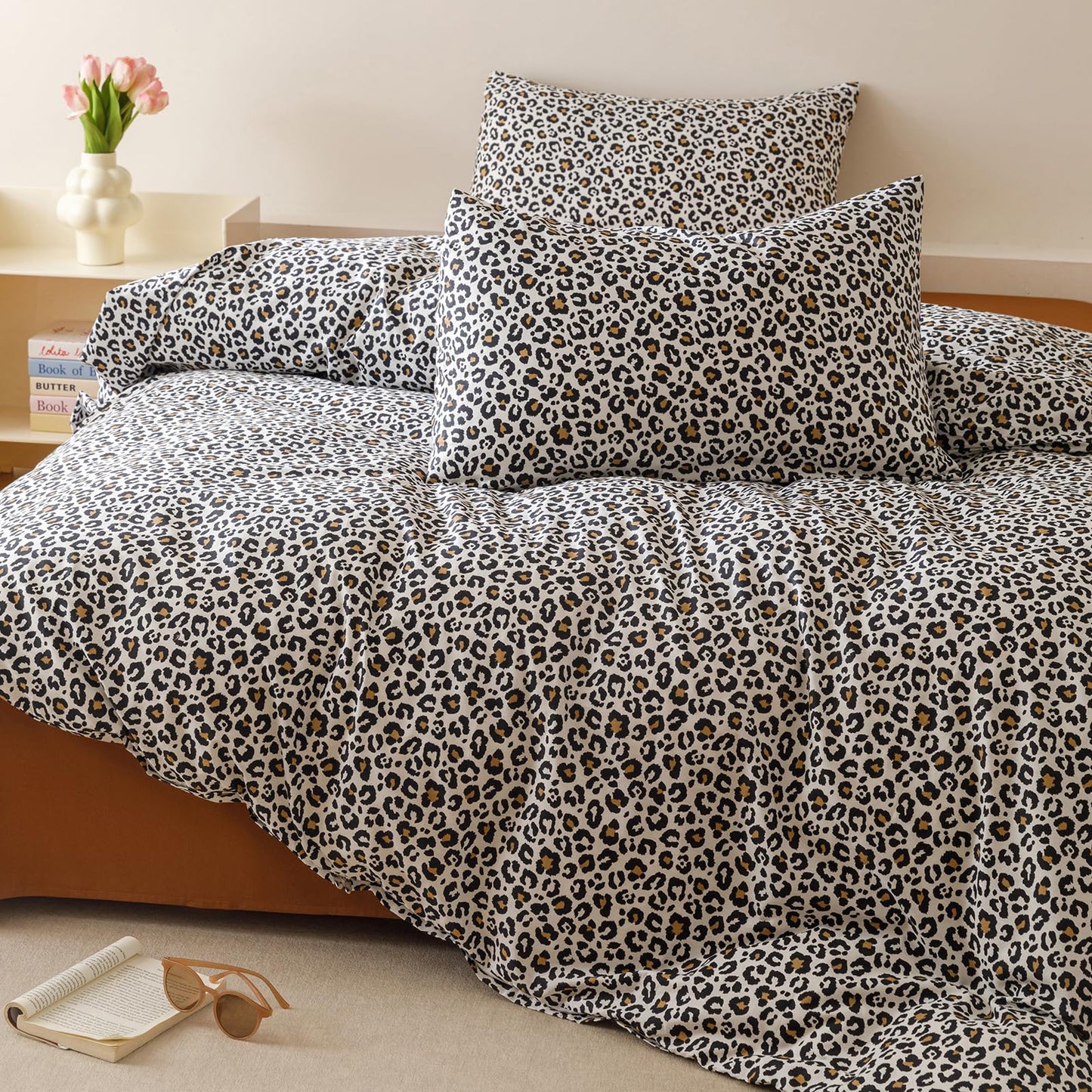 CLOTHKNOW Leopard Bedding Sets Queen Black Cheetah Print Duvet Cover Sets Black Brown White Comforter Cover Set Queen