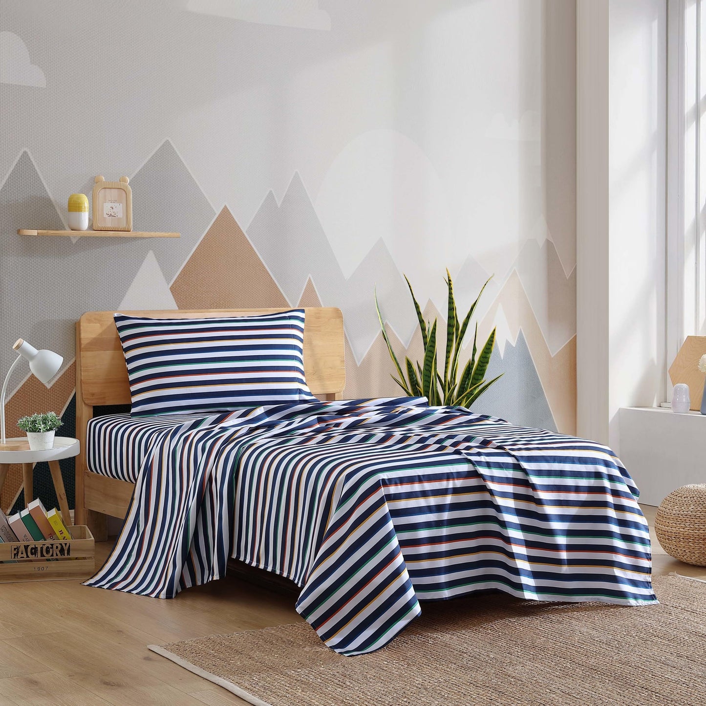 Eddie Bauer Kids - Full Sheet Set, Ultra-Soft Microfiber Bedding with Fully Elastic Fitted Sheet, Kids Bed Set with Pillowcases, Easy Care Bedding (Stripes Game)
