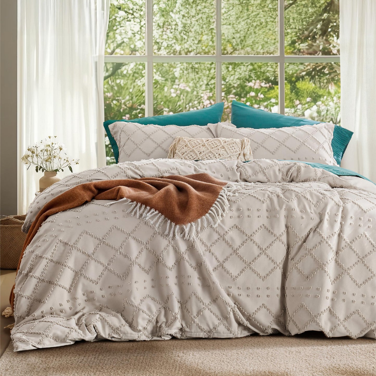 Bedsure Boho Duvet Cover Queen Size - Beige Breathable & Soft Boho Bedding, Machine Washable Comforter Cover for All Seasons, Includes 1 Duvet Cover 90"x90" with 2 Pillow Shams & Zipper Closure