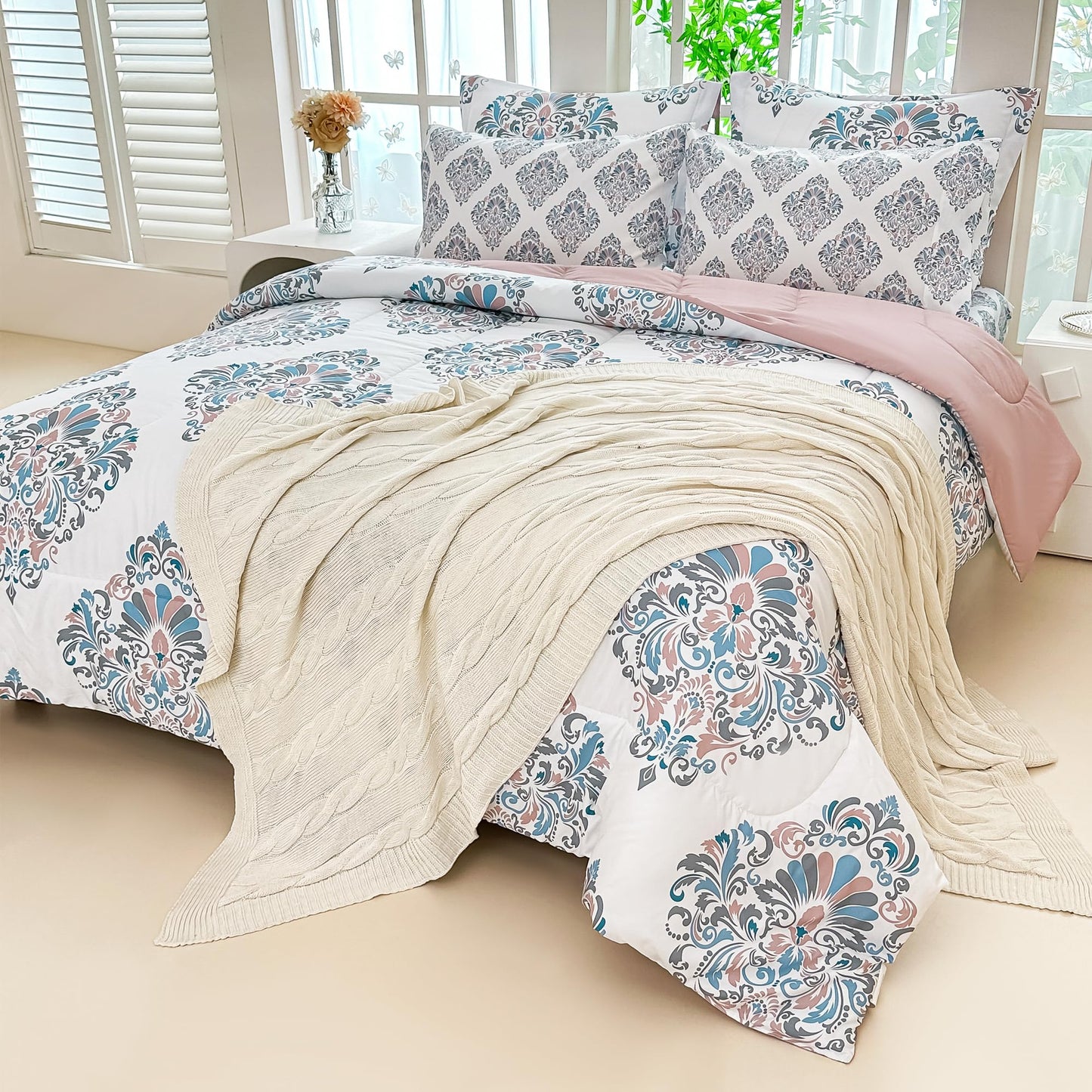 lasoftan Floral Queen Comforter Set with Sheets, 7 piece Luxury Vintage Bedding, Soft Microfiber Bed in a Bag, Cozy Lightweight Bed Set, Damask Boho Flower
