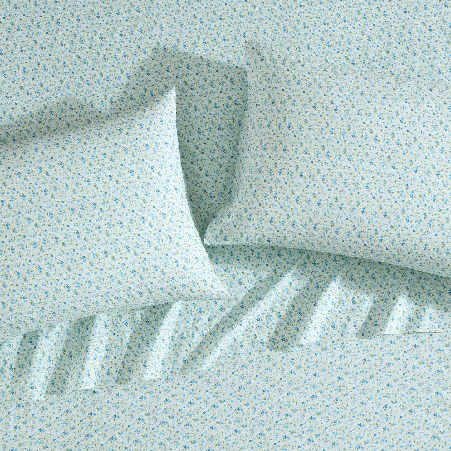 Laura Ashley – Twin Size Sheet Set, Crisp & Lightweight Cotton Percale Bedding with Fitted Sheet and Pillowcase, Floral Room Decor, Deep Pocket, College Dorm Room Essentials (Evie Blue)