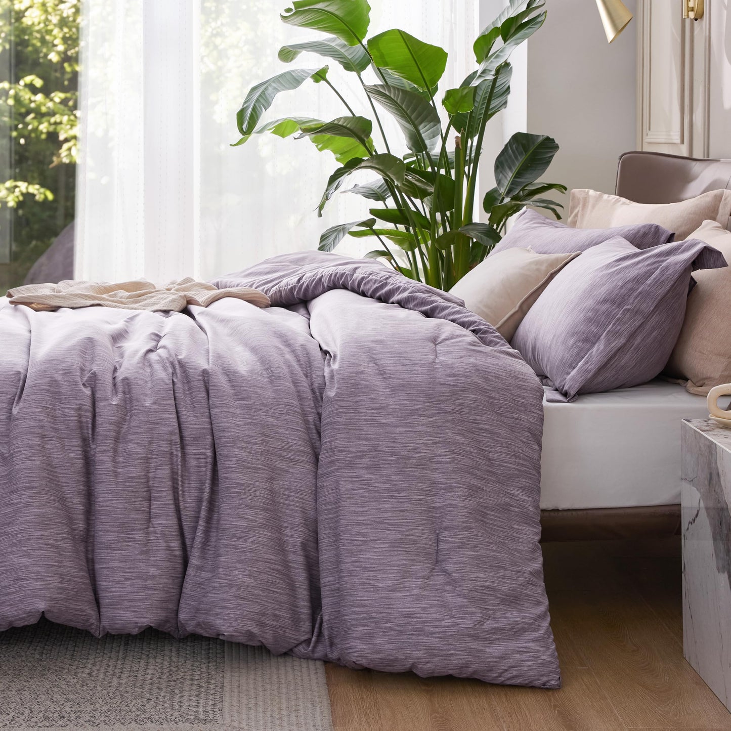 Bedsure Queen Comforter Set - Grayish Purple Comforter Queen Size, Soft Bedding for All Seasons, Cationic Dyed Bedding Set, 3 Pieces, 1 Comforter (90"x90") and 2 Pillow Shams (20"x26"+2")