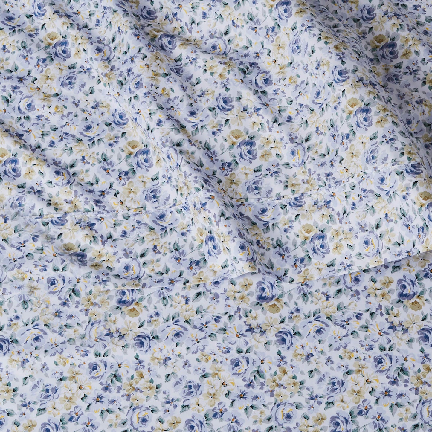 Amazon Basics Lightweight Breathable, Wrinkle Resistant Super Soft Brushed Microfiber 4-Piece Bed Sheet Set with 14-Inch Deep Pockets, Full, Blue Floral, Printed
