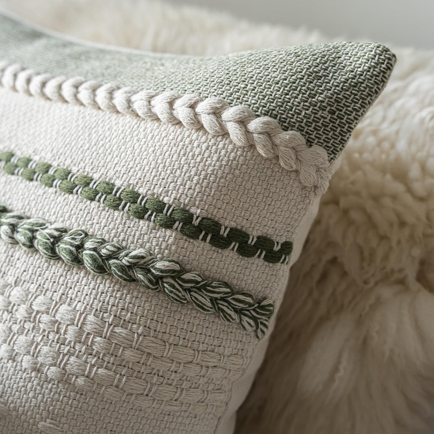 Cethom Boho Lumbar Pillow Covers 14x36 Inch Long, Green Textured Decorative Couch Pillow Cases for Farmhouse Home Decor, Accent Cushion Cover for Sofa, Bed, Living Room, Bedroom, Pack of 1