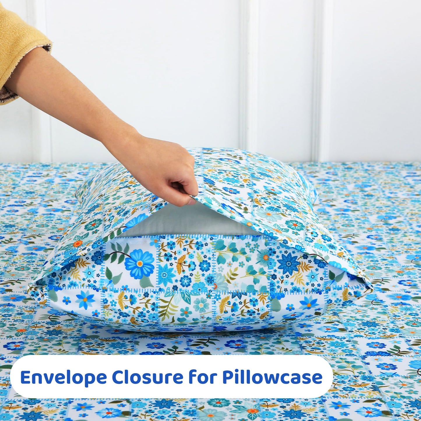Mooreeke Cozy Pastoral Microfiber Printed Full Sheet Set - Soft & Breathable Blue Green Floral Patchwork Bed Sheets with Extra Deep Pocket - Non-Slip Fitted Design - Floral Patchwork Pattern - Full