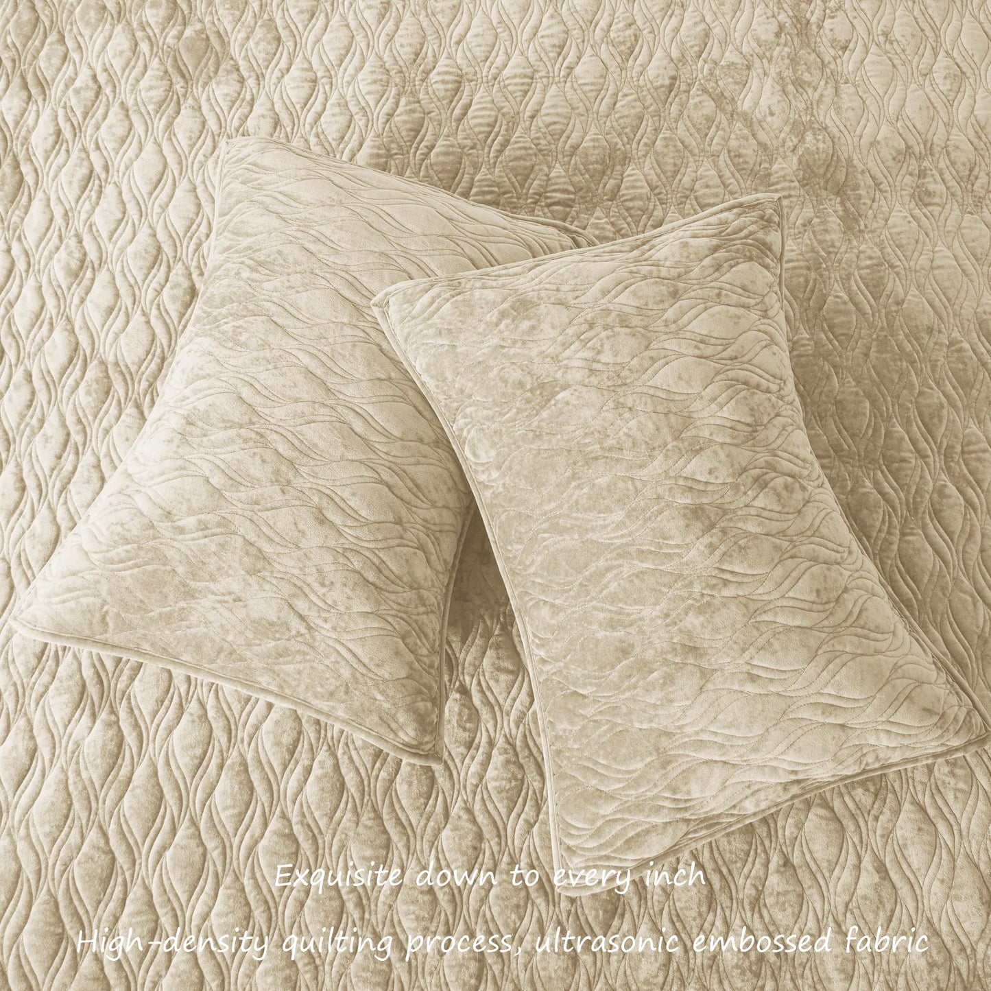 LR Rocaloca Velvet Quilt Set Oversized King Size 120x120 Bedspread with 2 Pillow Shams Ultra Soft Polyester Bedding All Season Decor for Bedroom Guest Room Hotel Retro Pastoral Home Decor, Beige