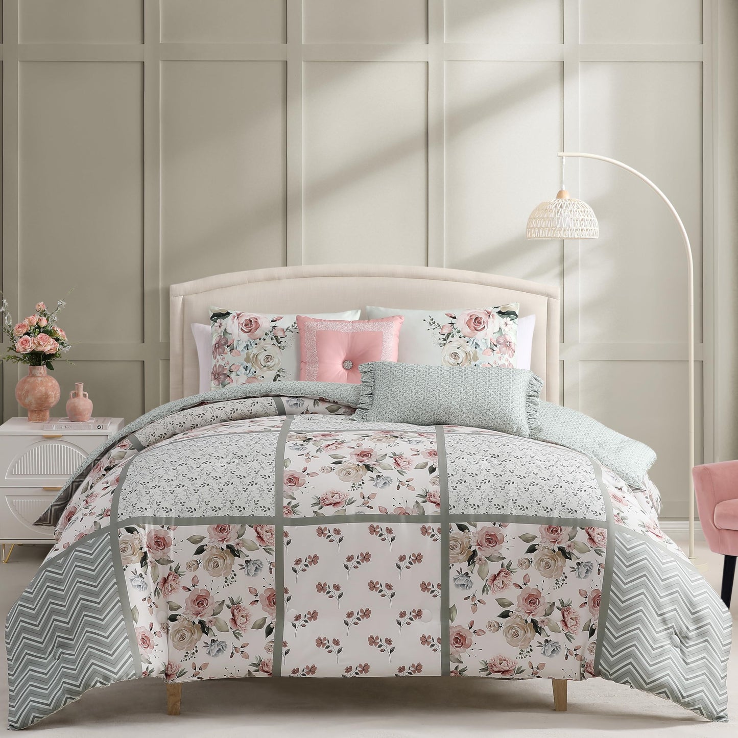 Bebejan Sage Serenity 5 Piece Reversible Comforter Set, 100% Cotton Sateen, 220 Thread Count, Bedding Comforter Set, 1 Comforter, 2 Shams & 2 Pillows (King/Cal King)