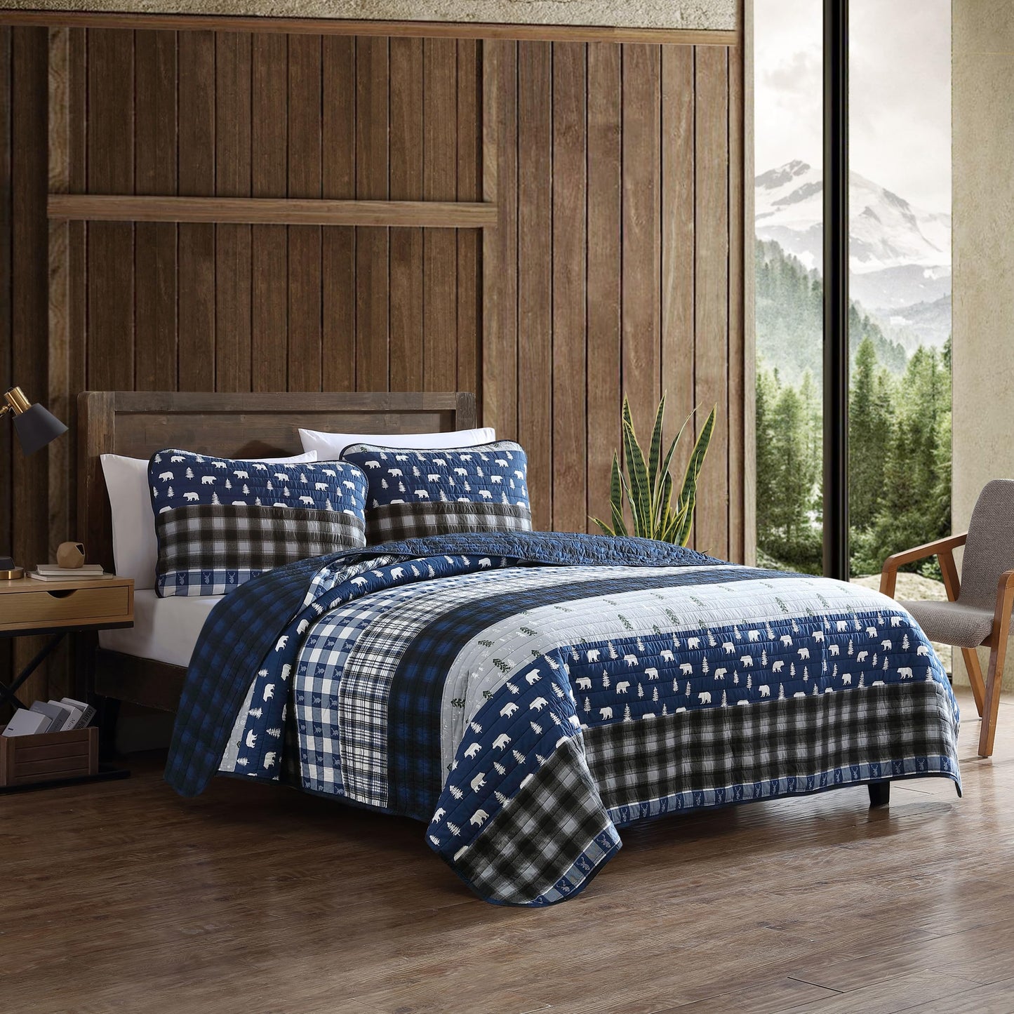 Eddie Bauer - Queen Quilt Set, Reversible Cotton Bedding with Matching Shams, Luxurious Bedding Set (Blue Creek Navy, Queen)