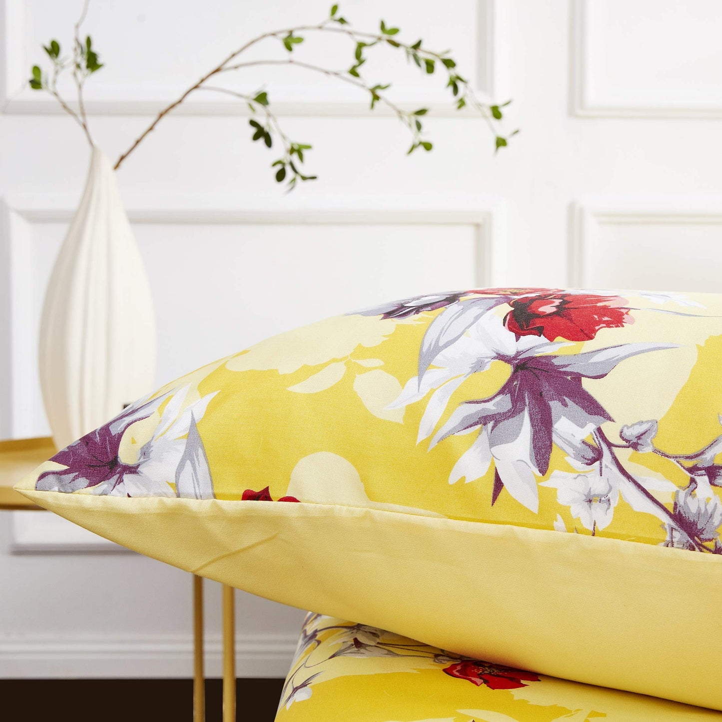 DaDa Bedding Radiant Sunshine Birds Floral Yellow Fitted Sheet - Spring Time Hummingbirds Bright Vibrant Multi-Colorful Red Flowers w/Pillow Cases Set - Full Size - 3-Pieces