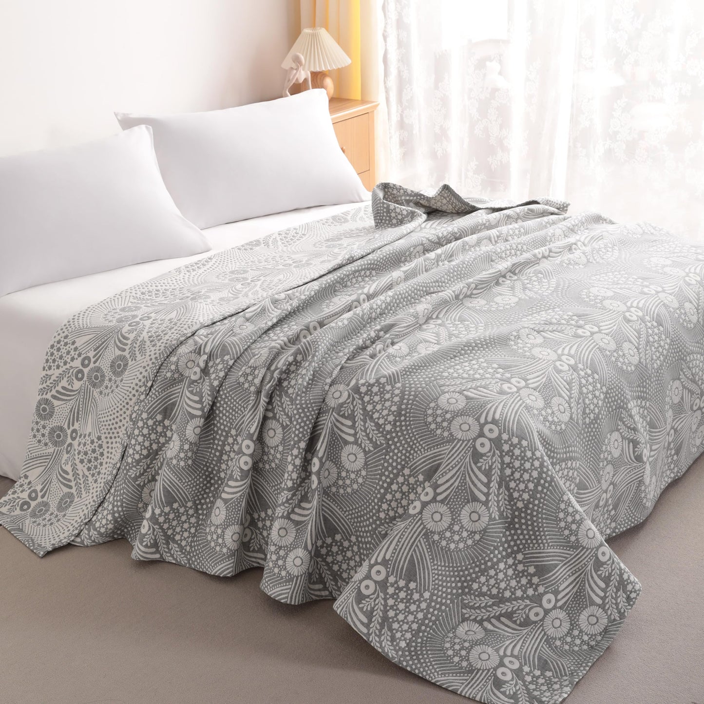 NTBAY 3 Layers Cotton Muslin 106x92 King Bed Blanket, Super Soft Breathable Thermal Yarn Dyed Quilt for Adults, Perfect Lightweight Blanket for Couch Sofa Bed All Seasons, Grey Star and Wheat