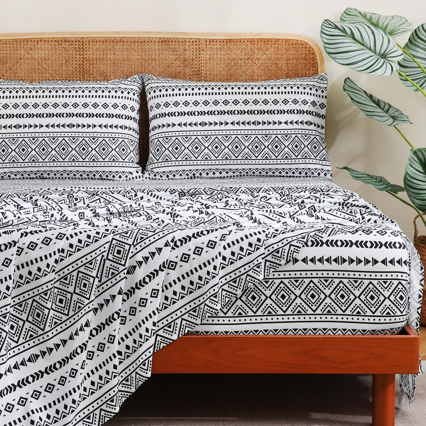 CozySmile King Size Sheet Set 4 Piece,Soft & Breathable Bedding Deep Pocket 16" Cooling Wrinkle Free Comforter Bed Set Western Sheets Geometric(King, Black White Geometric)