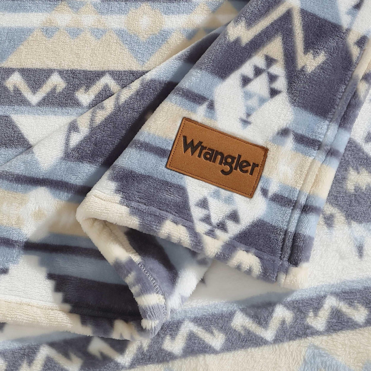 Wrangler - Fleece Throw Blanket for Couch 50x70, Ultra Soft Reversible Plush Blanket, Americana Decor, Western Style Throw for Sofa, Bed, Living Room (Jesse Blue)