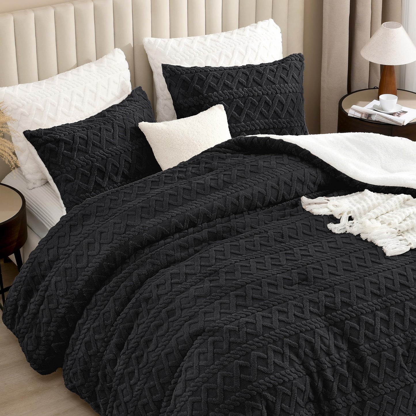 Andency Fluffy Comforter Set Queen Size, Black Sherpa Fleece Super Soft Warm Bedding for Winter, Luxury Boho Jacquard Thick Fuzzy Plush Bed Set 3 Pieces(1 Shaggy Comforter, 2 Pillowcases)