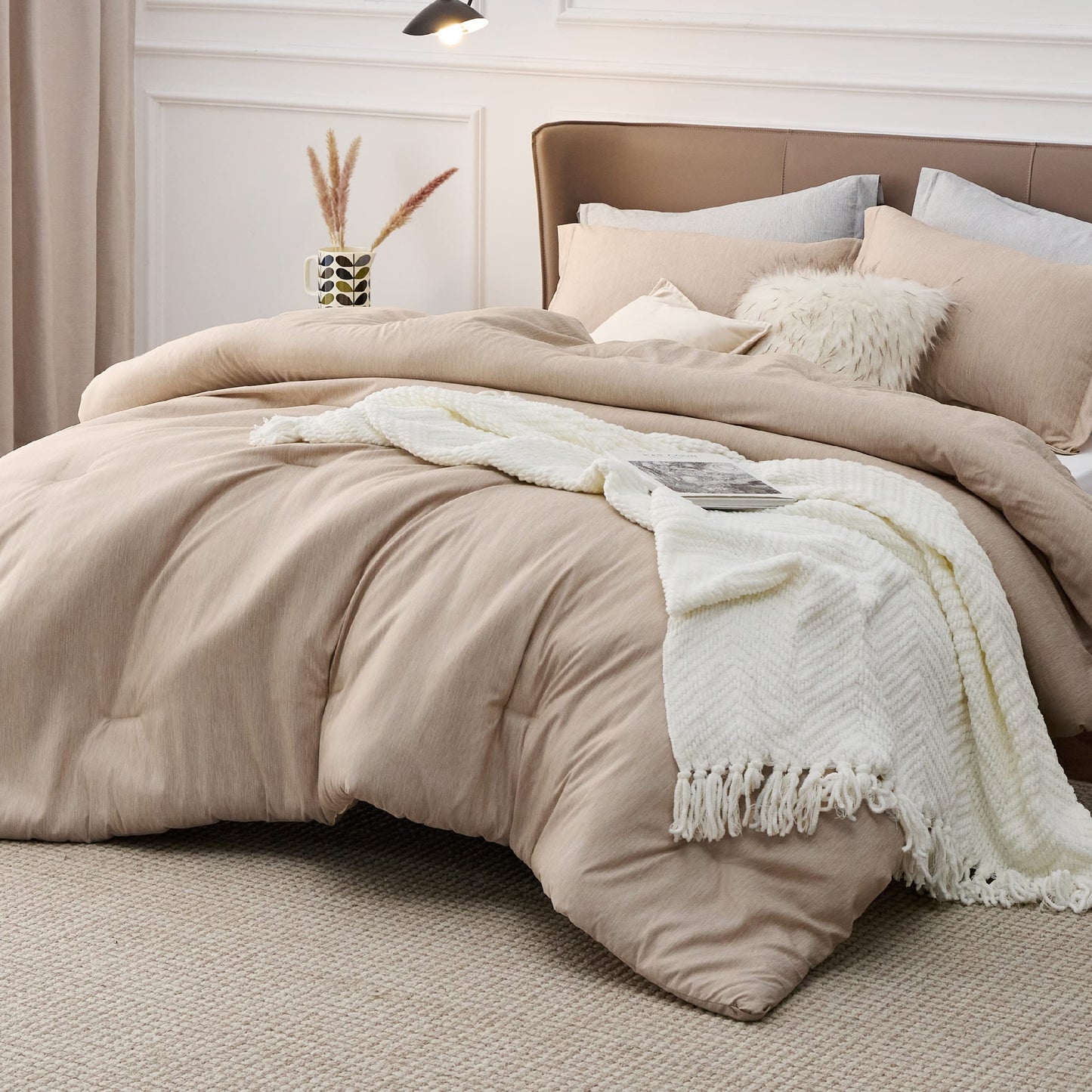 Bedsure California King Comforter Set - Warm Sand Soft Bedding for All Seasons, Cationic Dyed Bed Set, 3 Pieces, 1 California King Size Comforter (104"x96") and 2 Pillow Shams (20"x36"+2")