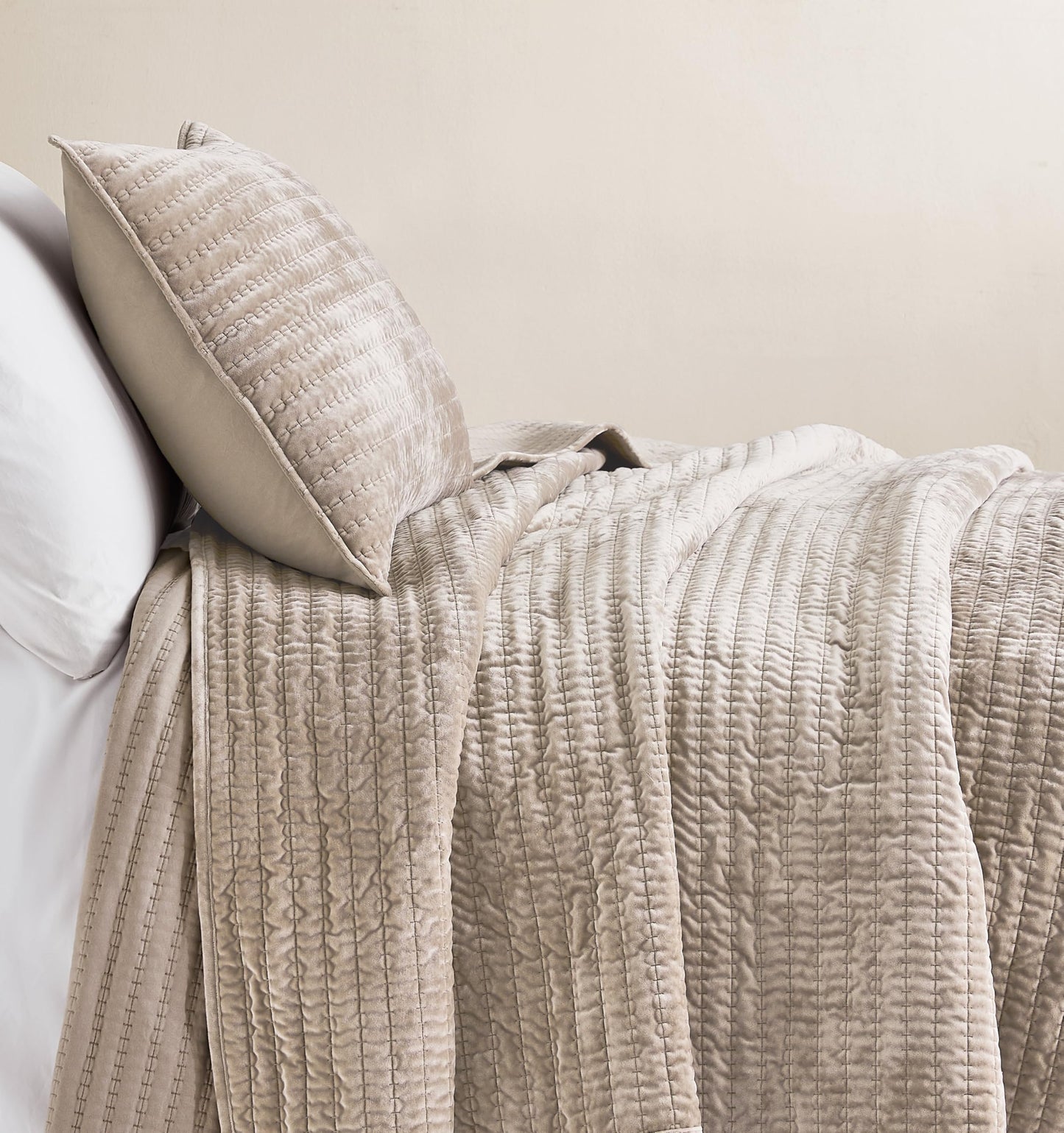WDCOZY Velvet King Size Quilt Set - Beige Striped Pick Stitch Soft Lightweight Bedspread, Neutral Channel Farmhouse Country Rustic Coverlet, Modern Bedding Warm Thin Comforter, 3 Pieces