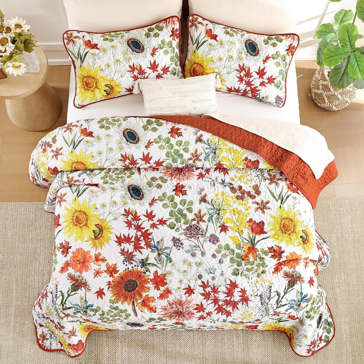 Yiran Fall Floral Quilt Set King Size, Orange Red Sunflower Botanical Bedspread Bedding Set, 3 Pieces Soft Lightweight Microfiber Coverlet with 2 Pillow Shams for All Season 106x90 Inch