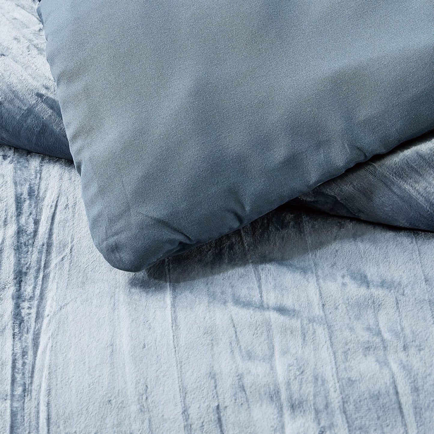 Fredsure Crinkle Velvet Comforter Set, 3 Pieces Blue Queen, Crinkle Velvet Face and Brushed Microfiber Reverse, with Light Poly Fill