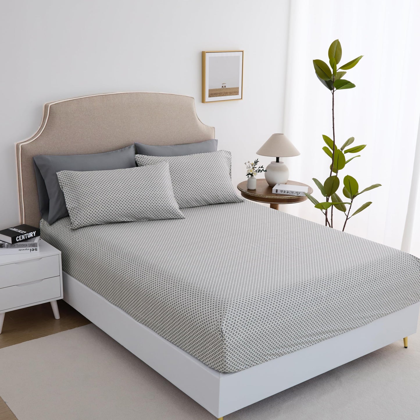 Spirit Linen home 6-Piece King Size Bed Sheet Set - Deep Pocket, Diamond Print Pattern, Soft and Breathable Bed Sheets, Microfiber Material, Includes 1 Fitted, 1 Flat, 4 Pillowcases - Grey Diamond