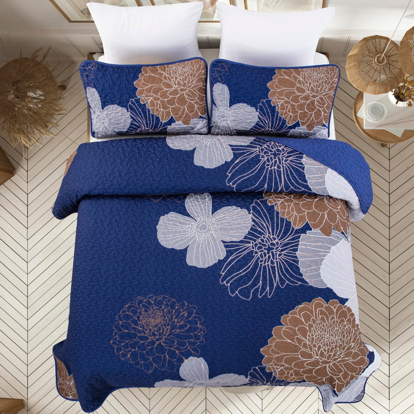 Anibedding Floral Bedspread Quilt Set Queen 3 Pieces-Navy Blue Bohemian Floral Quilt Coverlet Set Soft Microfiber Lightweight Quilted Bedspread with Pillow Shams for All Season 96"x90"