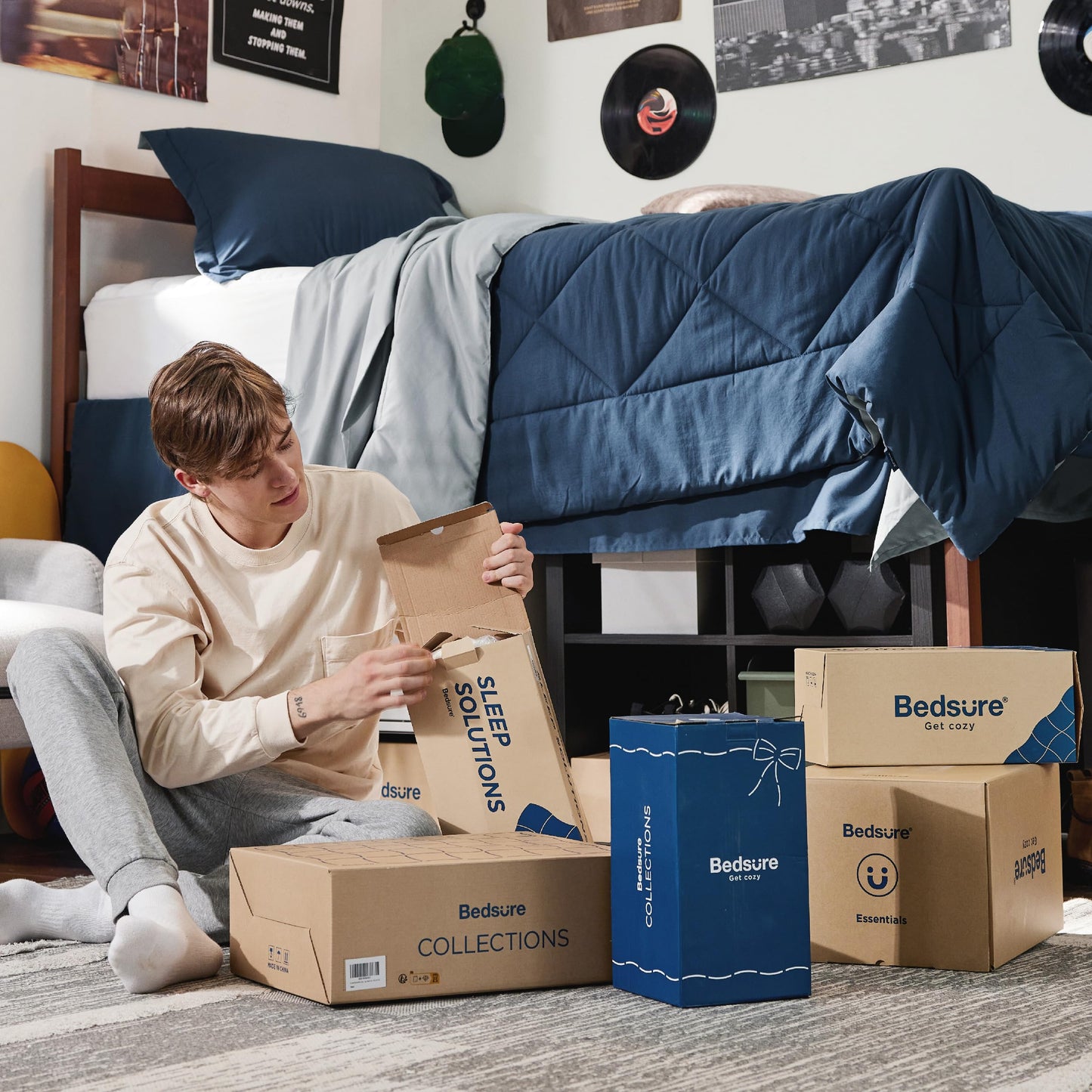 Bedsure Twin XL Comforter - 5 Pieces Reversible Blue Bed in a Bag, Twin XL Bedding Comforter Set College Dorm Essentials for Guys with 1 Flat Sheet, 1 Fitted Sheet, 1 Pillowcase and 1 Pillow Sham