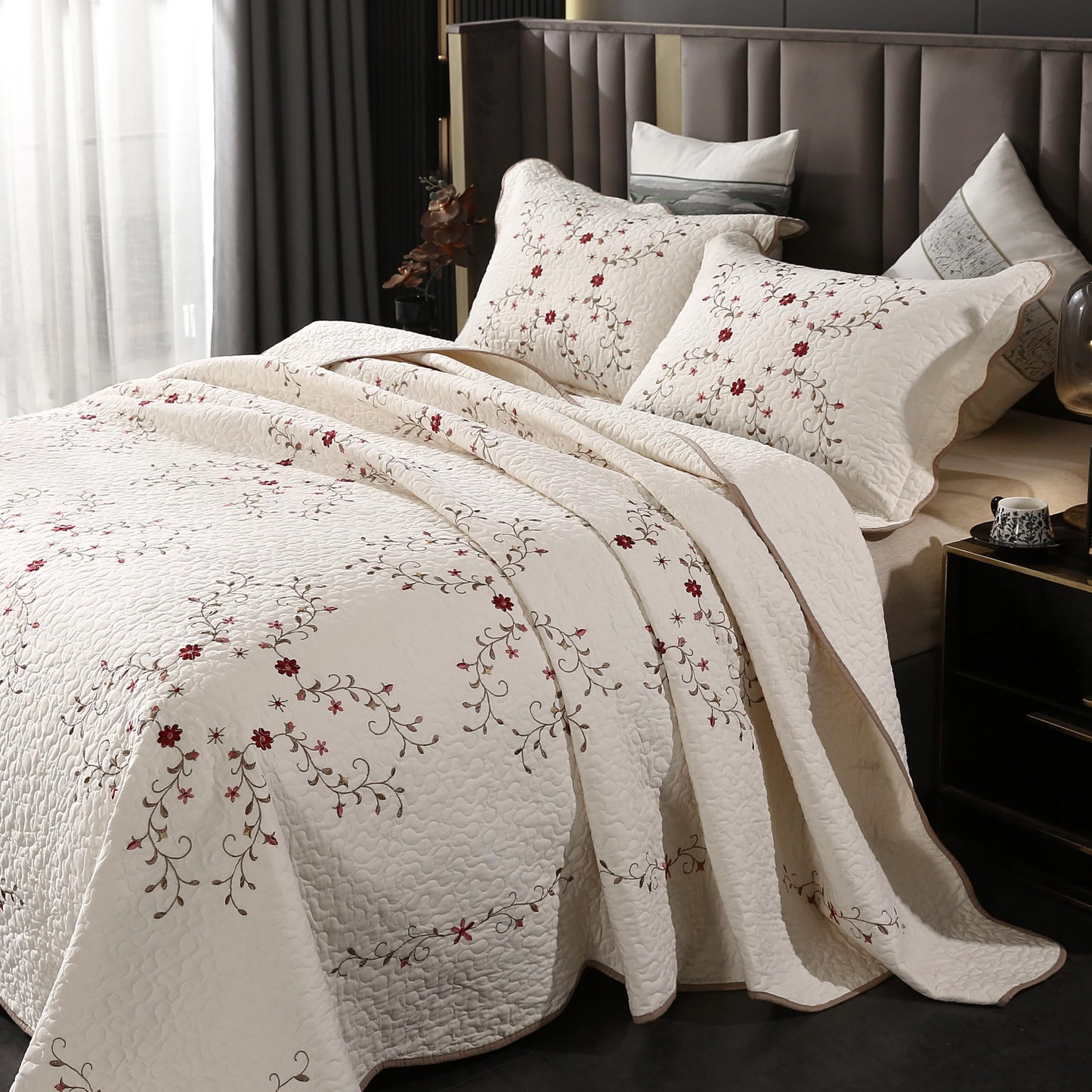Quilt Set Floral Leaves 3D Embroidery Pattern 3 PCS Cotton Reversible Quilted Embroidered Decorative Bedspreads Coverlet Set, Lightweight &Soft Queen Size Beige Bedding Coverlet for All Season