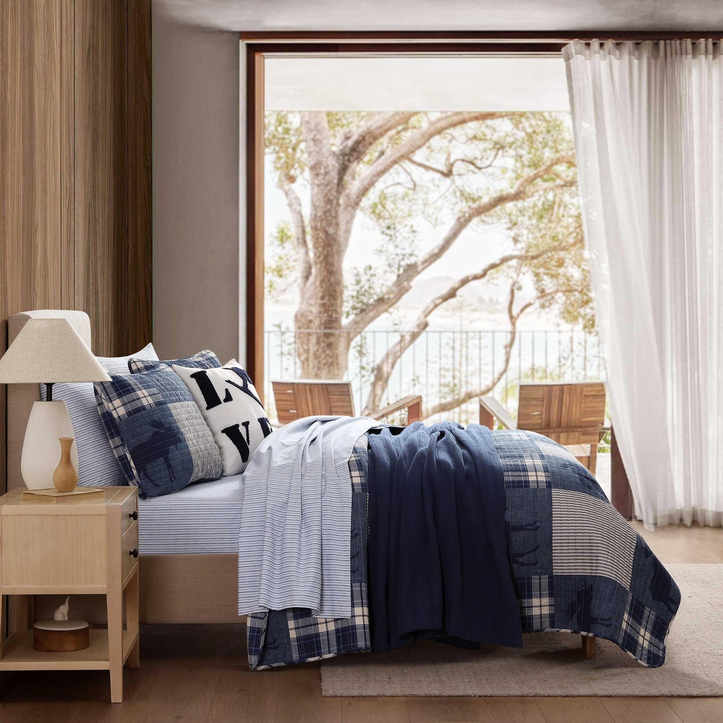 Eddie Bauer - King Quilt Set, Naturally Soft Cotton Bedding w/a Lightweight Feel for All-Year Comfort, Reversible w/Matching Pillowcases, 3 Piece Bed Set (Moose Plaid/Pinstripe/Patchwork Blue)