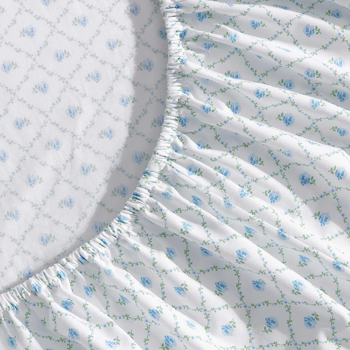 Laura Ashley – Twin Size Sheet Set, Crisp & Lightweight Cotton Percale Bedding with Fitted Sheet and Pillowcase, Floral Room Decor, Deep Pocket, College Dorm Room Essentials (Kate Blue)