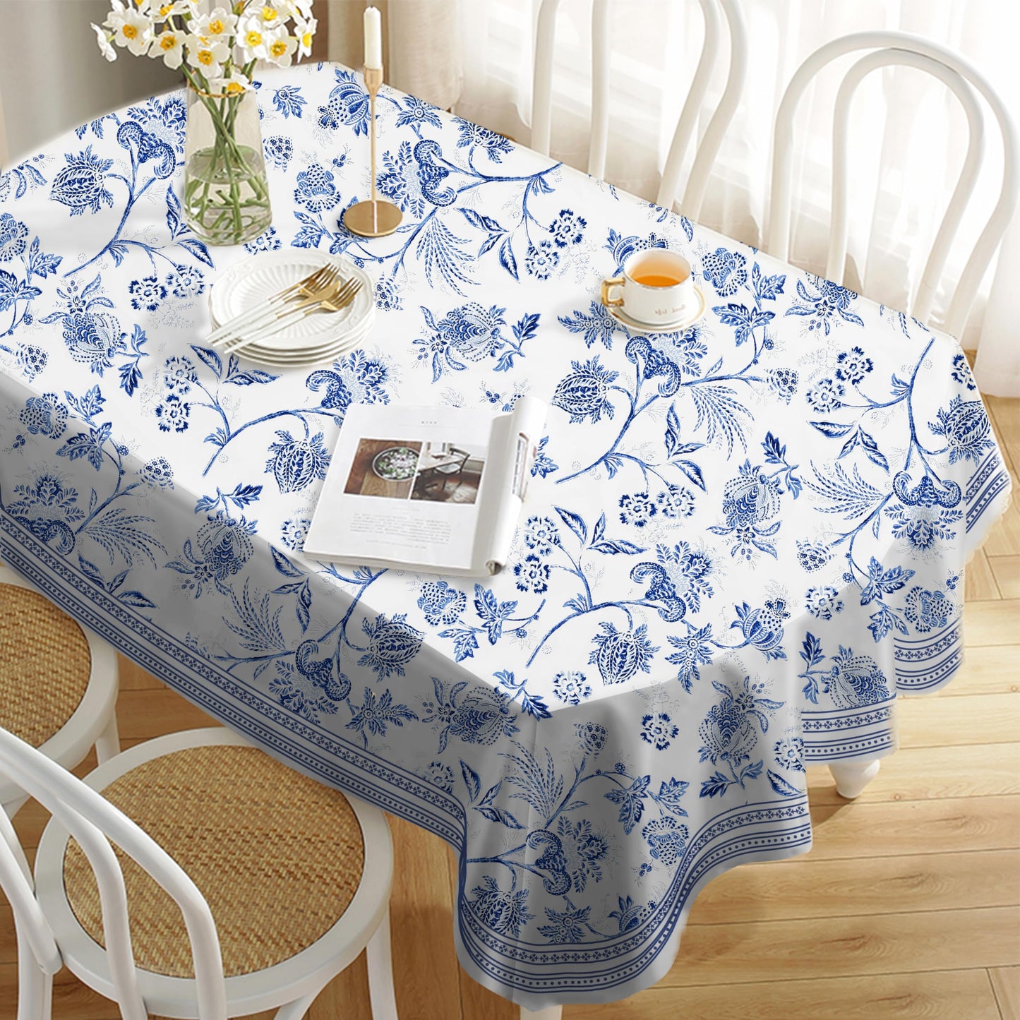 ywionf Blue Floral Oval Tablecloth,60x84inch,Blue and White French Country Style Tablecloth,Country Style Flower Polyester Waterproof Table Cloth,Suitable for Farmhouse Kitchen,Party,and Picnic