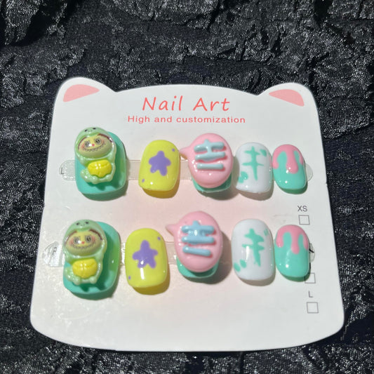 Short Press on Nails Handmade Nails 10Pcs GREEN BUBU Cute Manual Press on Nails for Women Party Holiday Photo 25mm Long Size S