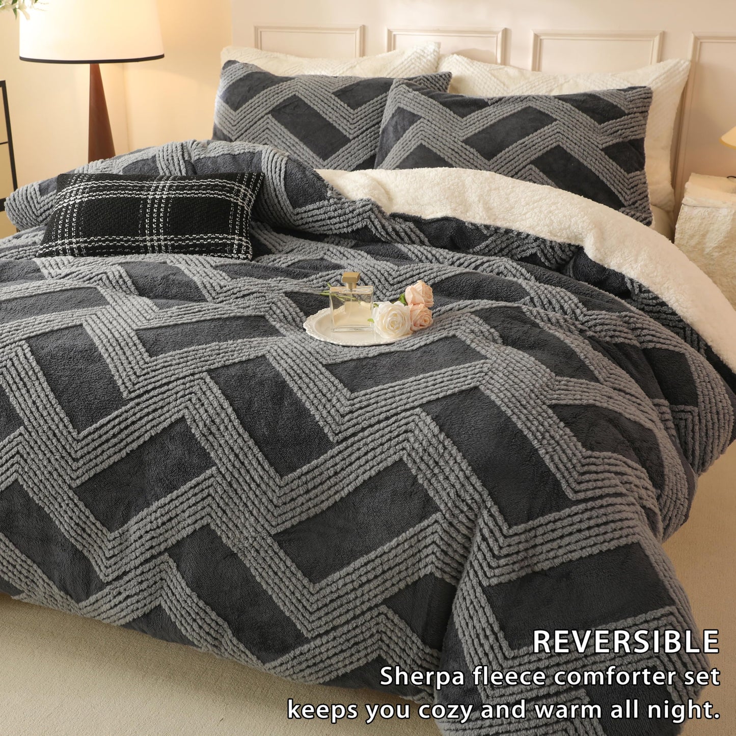 tohrisa Tufted Boho Comforter Set King - Grey Fluffy Sherpa Bedding Set, Soft Fuzzy Jacquard Quilt Set, 3 Pieces Cozy Bed Set Warm Comforter for Winter(104"X90")