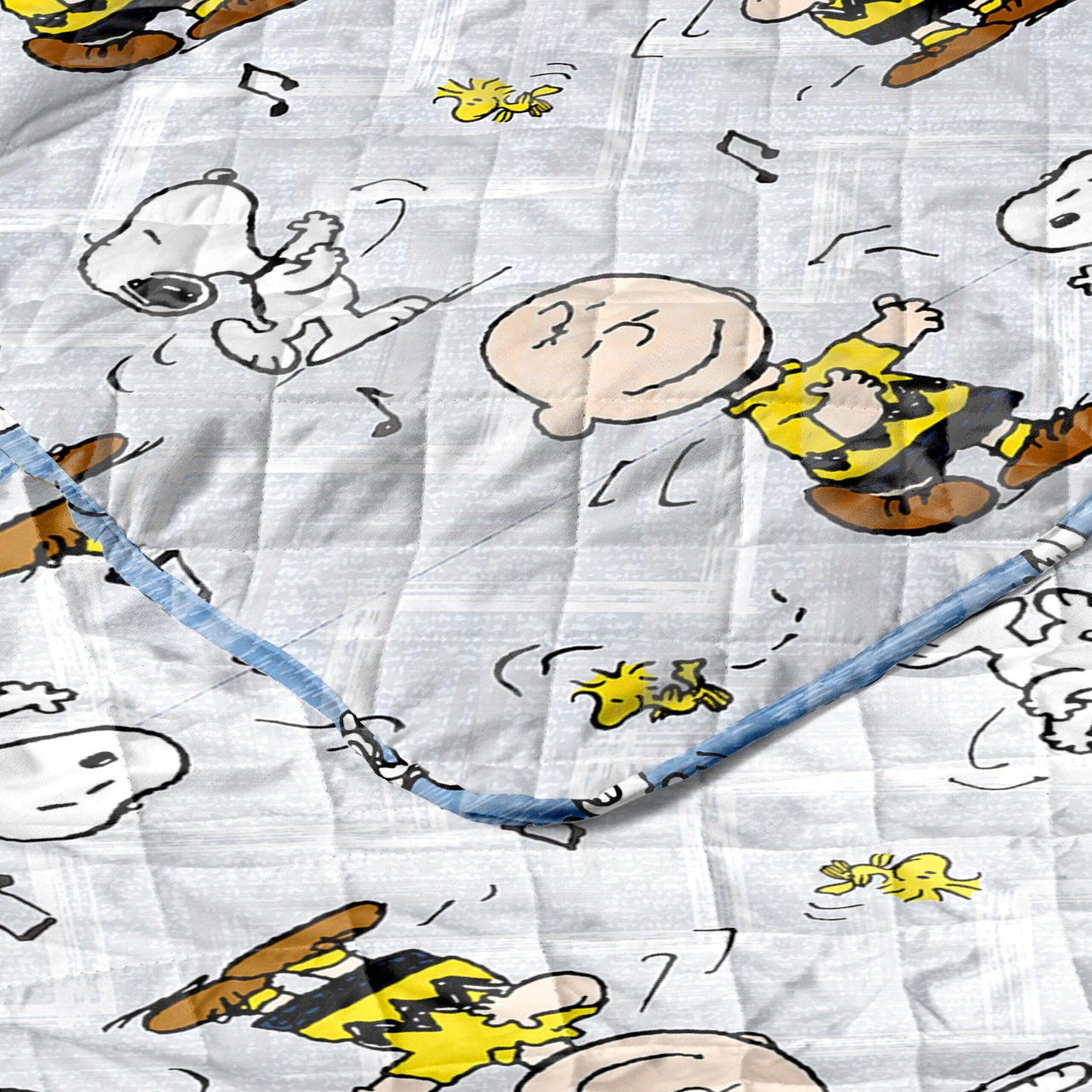Northwest Peanuts Friends Happy Dance Quilted Throw Blanket 60x80 inches