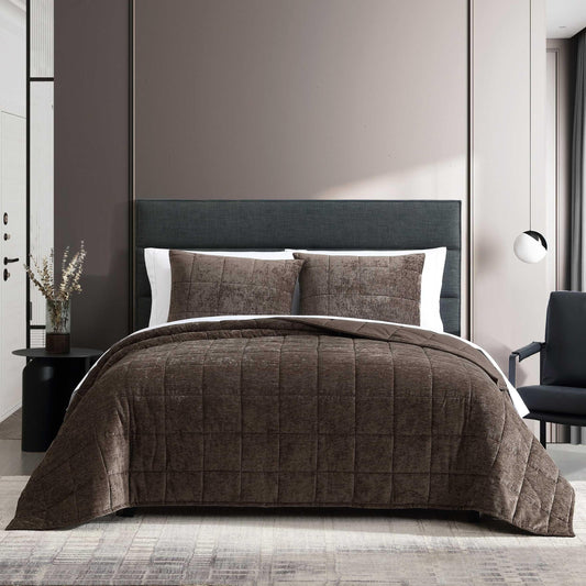 Vera Wang - Queen Quilt Set, Super Soft Bedding Set with Matching Shams, Modern Room Essentials (Chenille Box Solid Chocolate Brown, Queen)