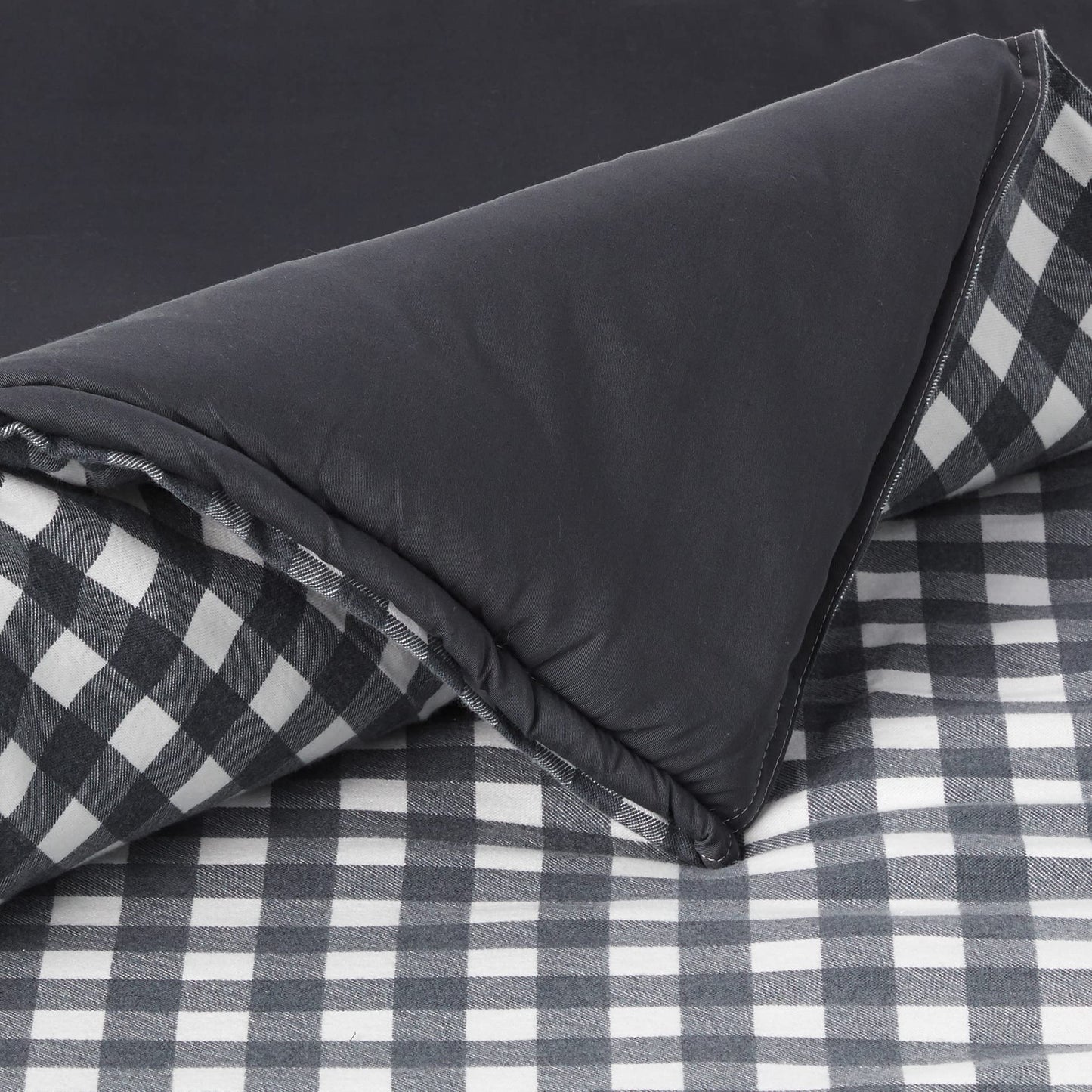 Eddie Bauer - Queen Comforter Set, Reversible Cotton Bedding with Matching Shams, Pre-Washed for Added Softness (Kingston Charcoal, Queen)
