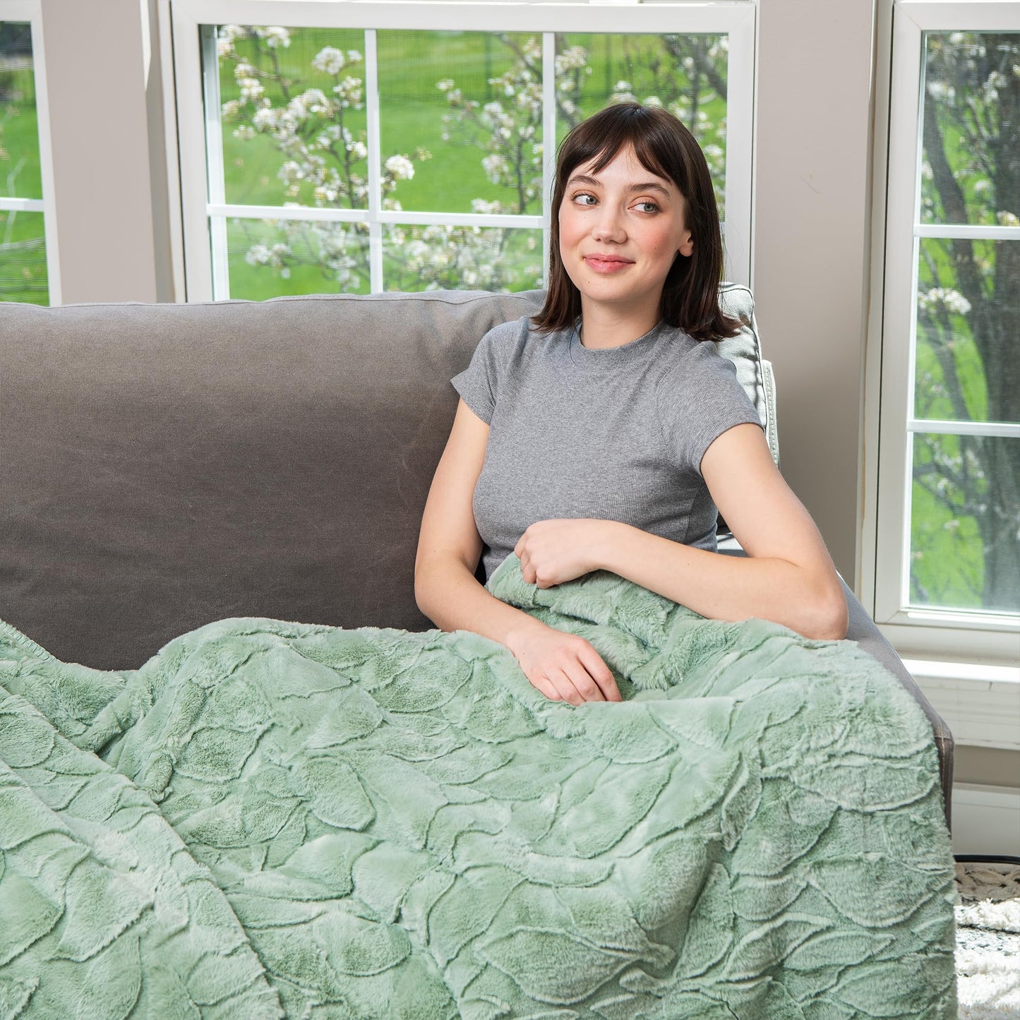 Northwest HGTV Luxuriously Soft Faux Fur Throw Blanket, Triple Jacquard Carved Design with Micro Mink Reverse, Plush Layer for Bed, Couch, Sofa, Living Room, Travel, or Gift, 50 x 70 inches, Green