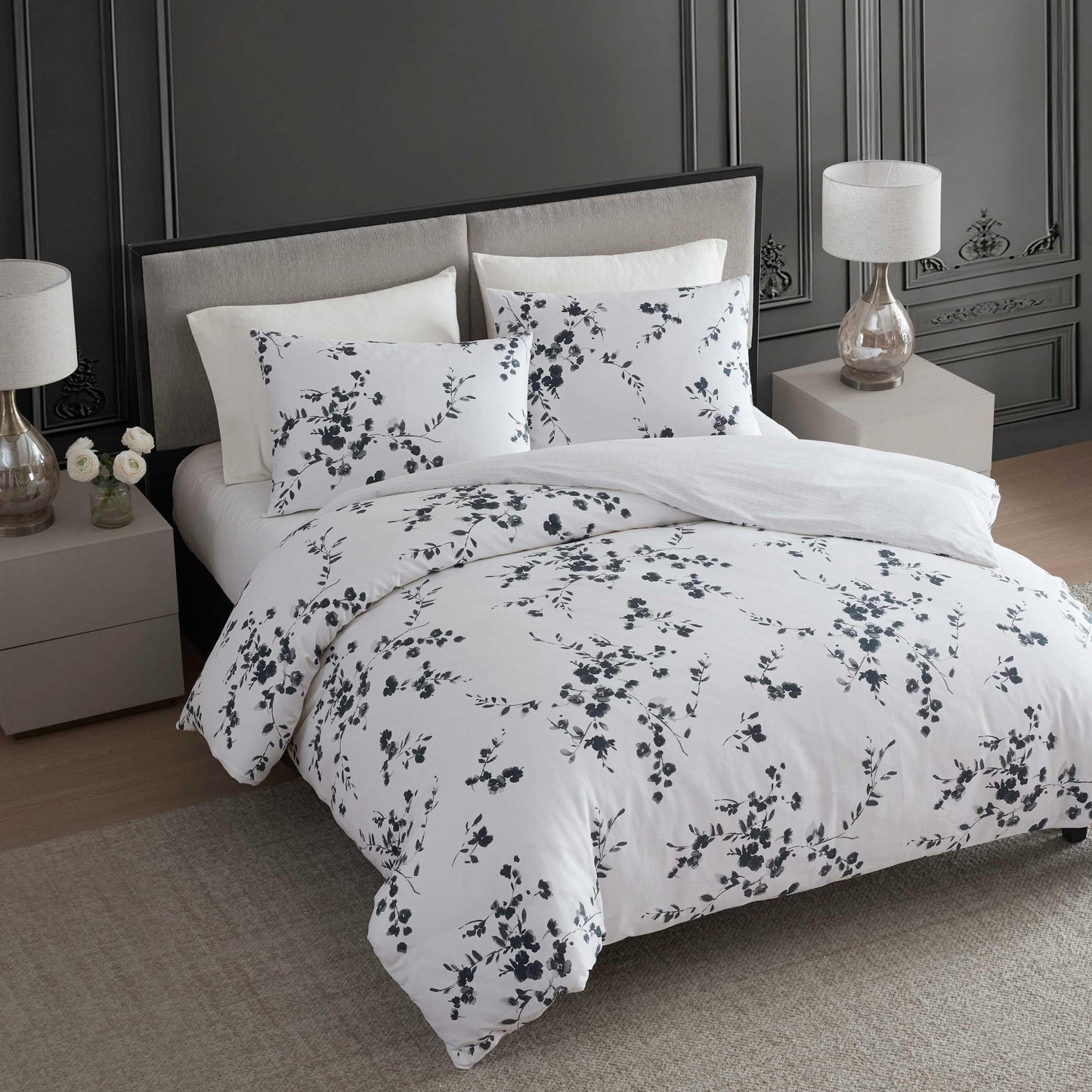 Vera Wang - Queen Comforter Set, Reversible Floral Bedding with a Naturally Soft Feel, 3 Piece Bed Set with Matching Pillowcases (Noir Bouquet/Ikat Line Grey)