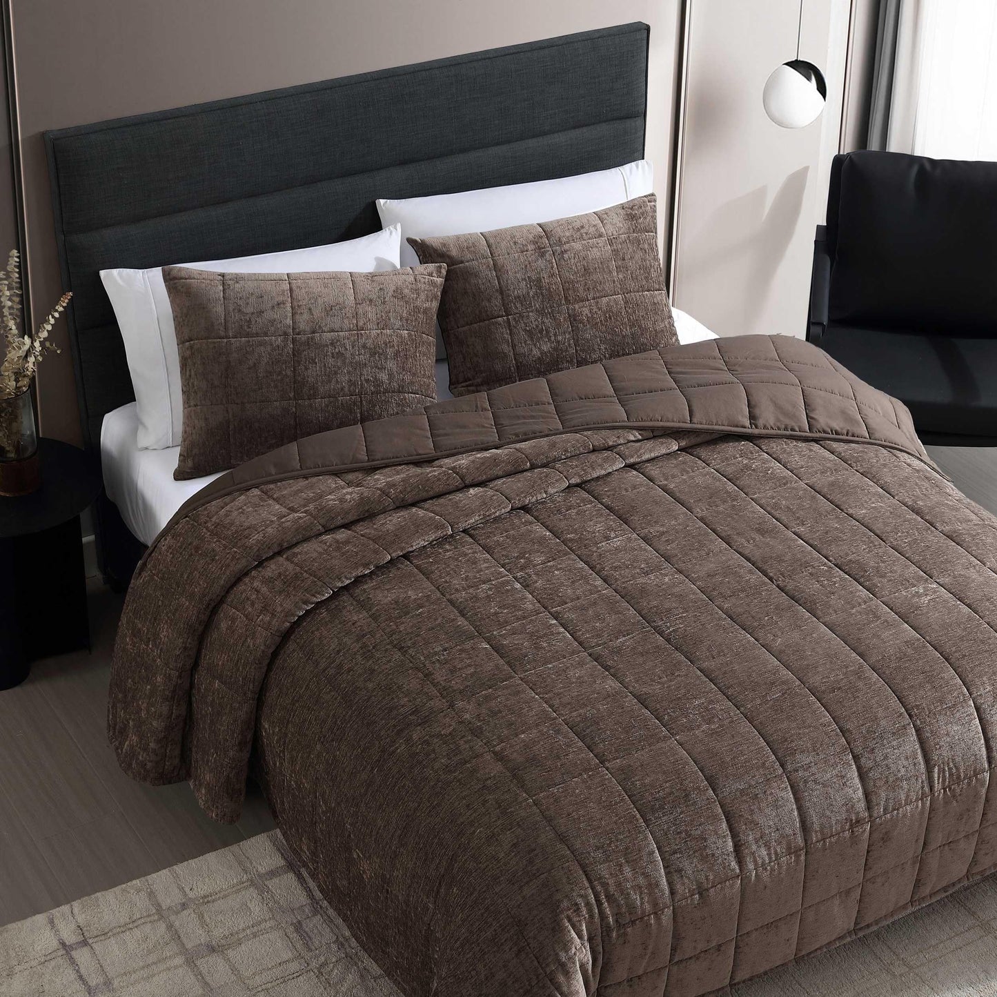 Vera Wang - Queen Quilt Set, Super Soft Bedding Set with Matching Shams, Modern Room Essentials (Chenille Box Solid Chocolate Brown, Queen)