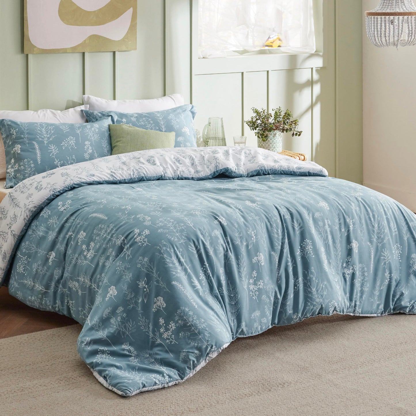 Bedsure Duvet Cover King Size - Reversible Mineral Blue King Duvet Cover Set with Zipper Closure, 3 Pieces Floral Patterned Bedding Set with 8 Corner Ties and 2 Pillow Shams