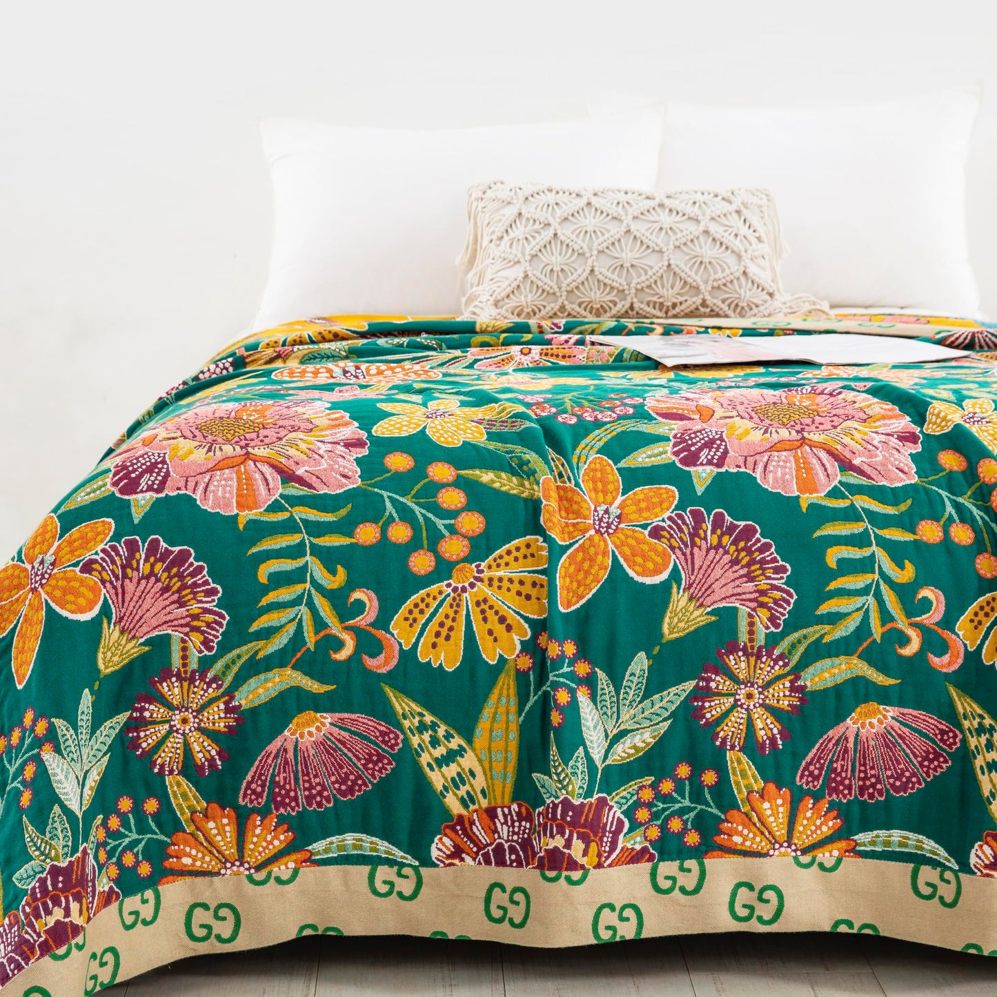 Purefair 100% Muslin Cotton Throw Blanket for Bed Couch Chair, Bohemian Floral Colorful Retro Quilt Ultra Soft Reversible Gauze Blanket for All Season, 60"x80"