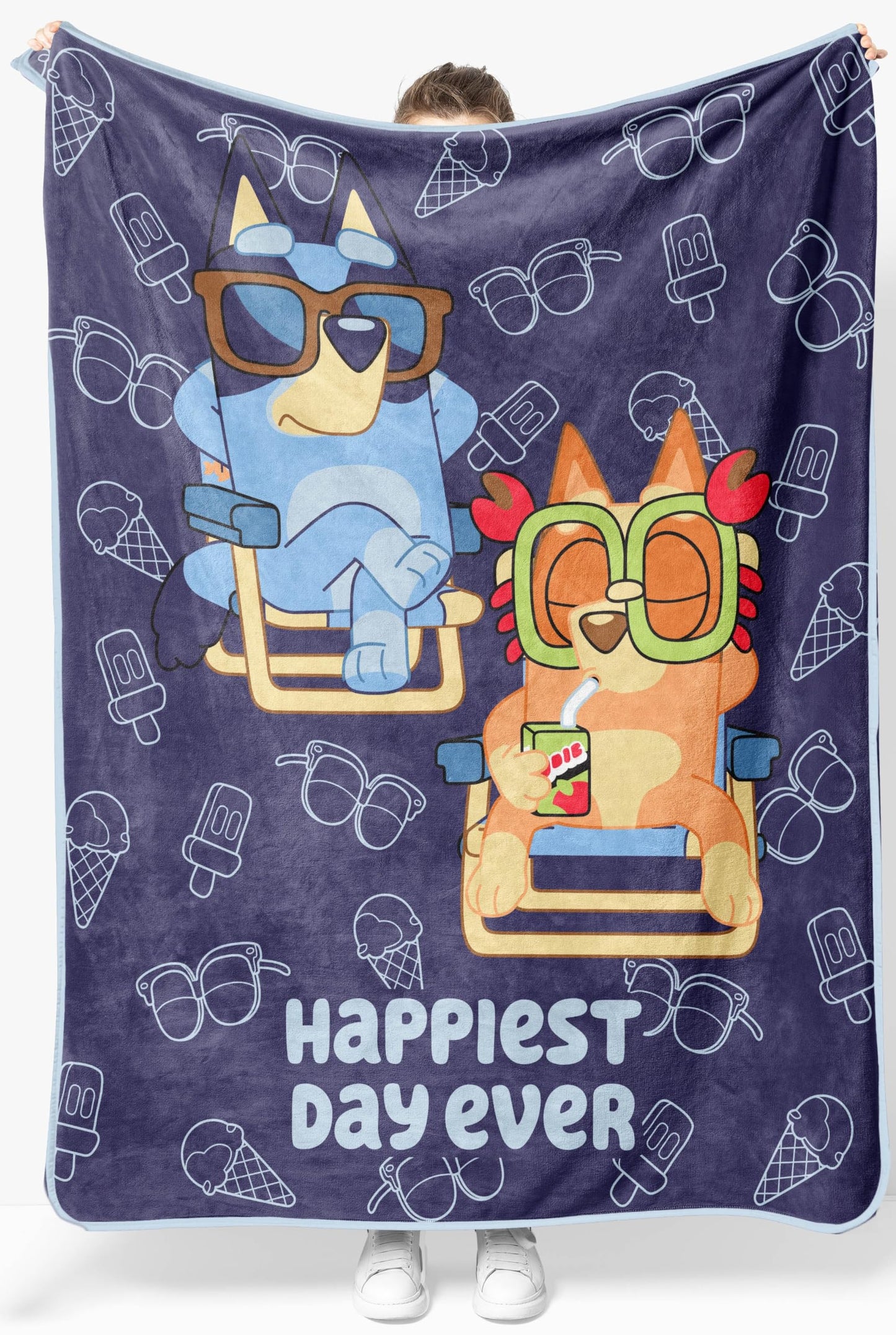 Jay Franco Kids Plush Throw Blanket – Soft & Comfy Throw for Couch or Bed – Cozy Home Décor for Living Room & Bedroom, Blue - Bluey, 46x60 - Throw Blanket