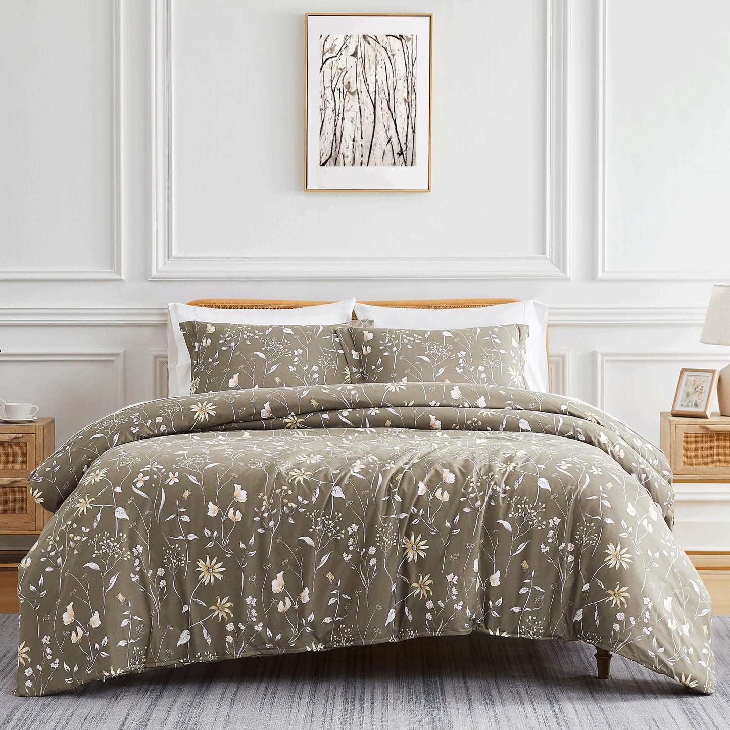 Southshore Fine Living, Inc. Oversized Floral Cal King Duvet Cover Set, Oversized Boho Brown Duvet Cover King, Pet Hair Resistant Bedding for Easy Care, 2 Pillow Shams - Secret Meadow Olive-Brown