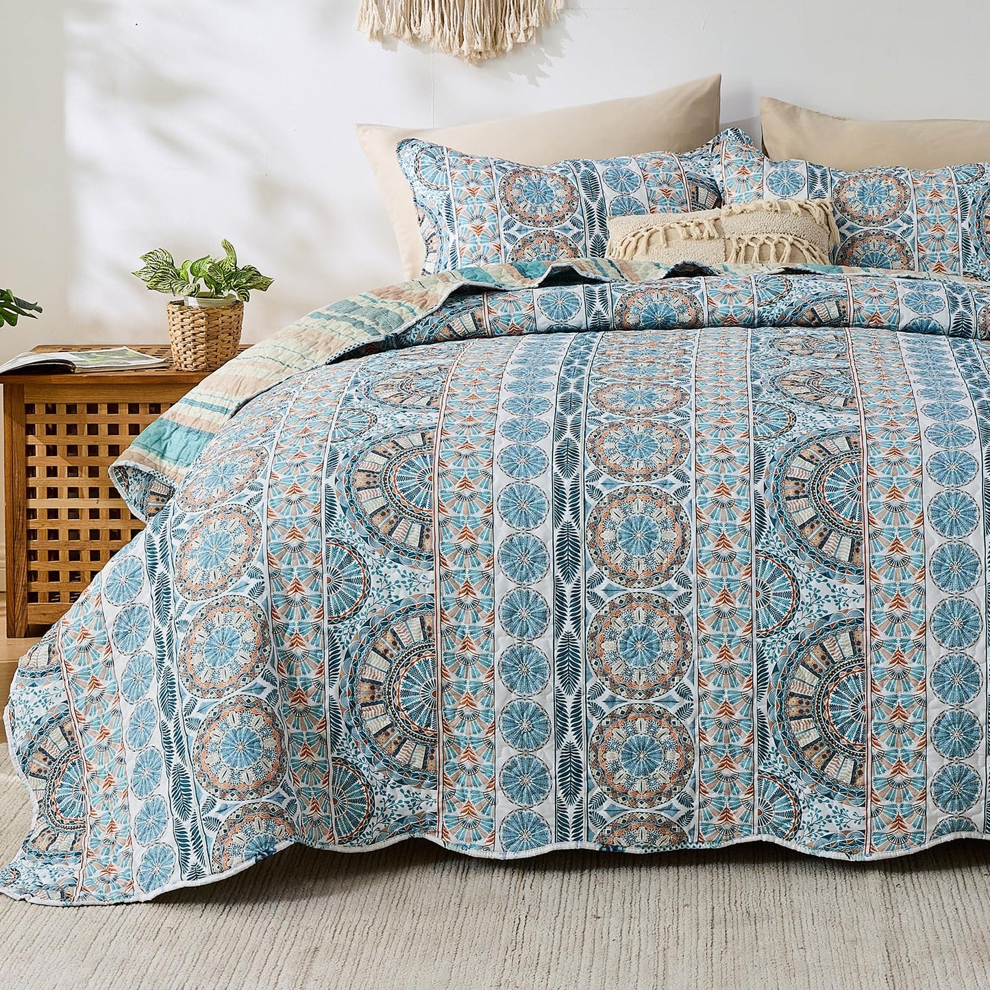 Qucover King Size Quilt Bedding Set, Teal Blue Striped Reversible Boho Quilt Sets, 3pc Lightweight Microfiber Oversized King Bedspread Coverlet for All Season, Bohemian Bedroom Decor