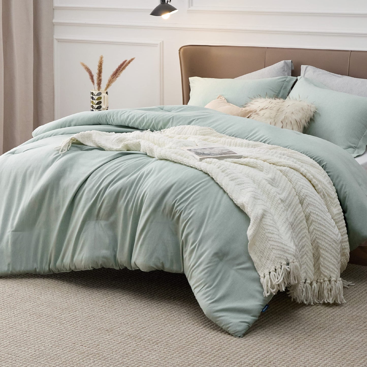 Bedsure Sage Green Queen Comforter Set - Soft Queen Bedding Sets, Cationic Dyed Bed Set for All Seasons, 3 Pieces, 1 Comforter (90"x90") and 2 Pillow Shams (20"x26"+2")