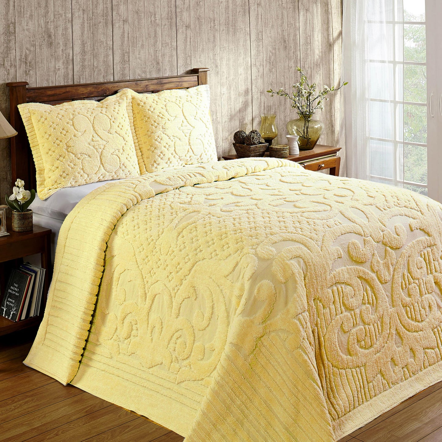Better Trends Medallion Chenille Bedspread Queen Size 102" x 110", 100% Cotton Tufted Coverlet, Soft Lightweight Bedding Cover for Bedroom Décor Yellow