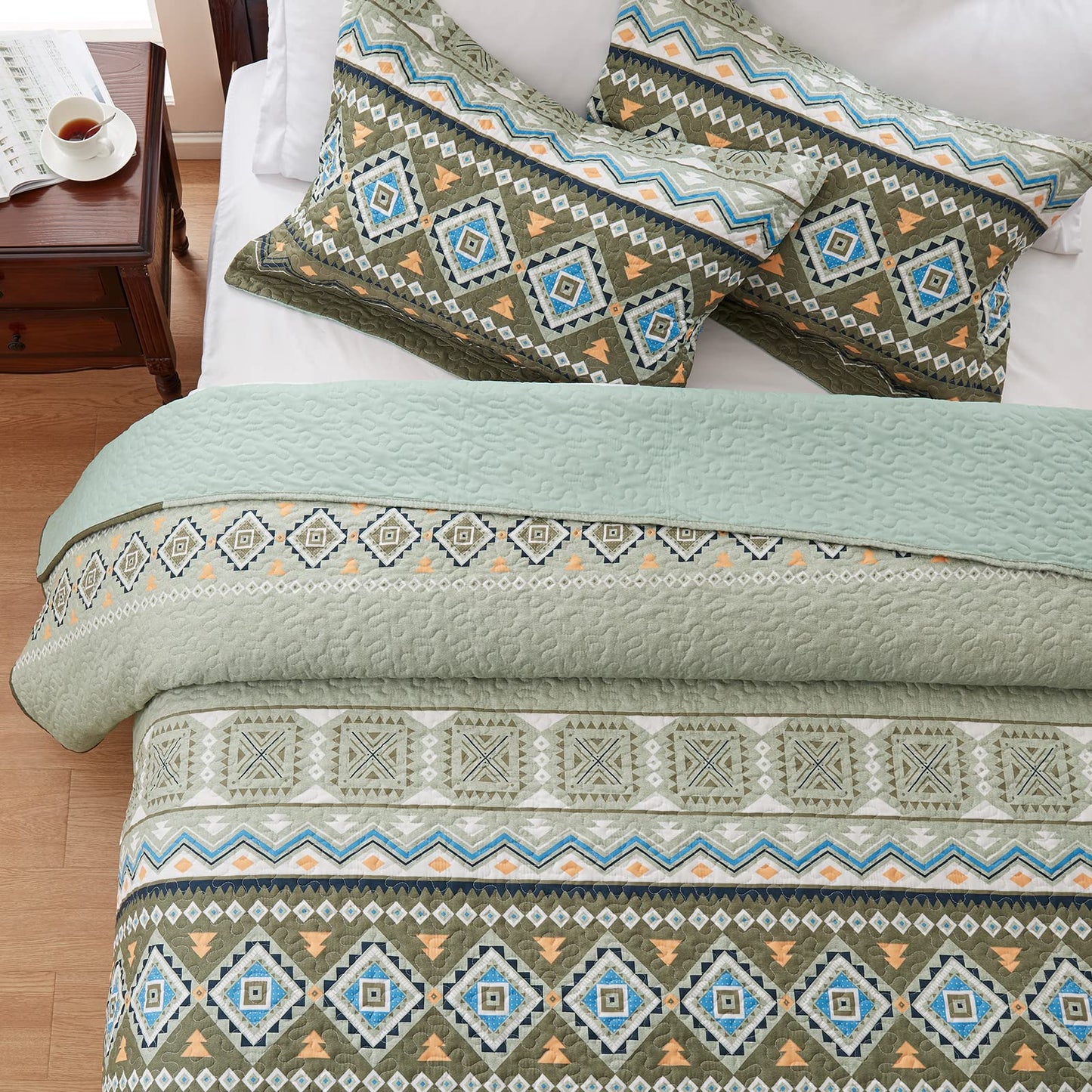 LEAONME Quilt Set Full/Queen Size 3 Piece Bedspread Coverlet Lightweight Comforter Microfiber Bedding Set for All Season Oversized 90x98 Inch Bed Cover Bohemian Olive Green(1 Quilt,2 Pillow Shams)