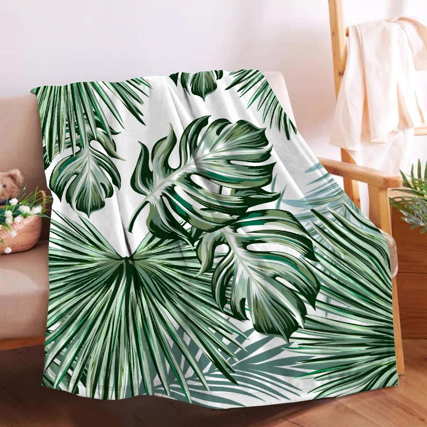 Softerhug Blanket Monstera Deliciosa Palms Tropical Plants Soft Cozy Throw Lightweight Microplush Blankets for Couch Bed Sofa All Season Warm-50"x40" Small for Kids